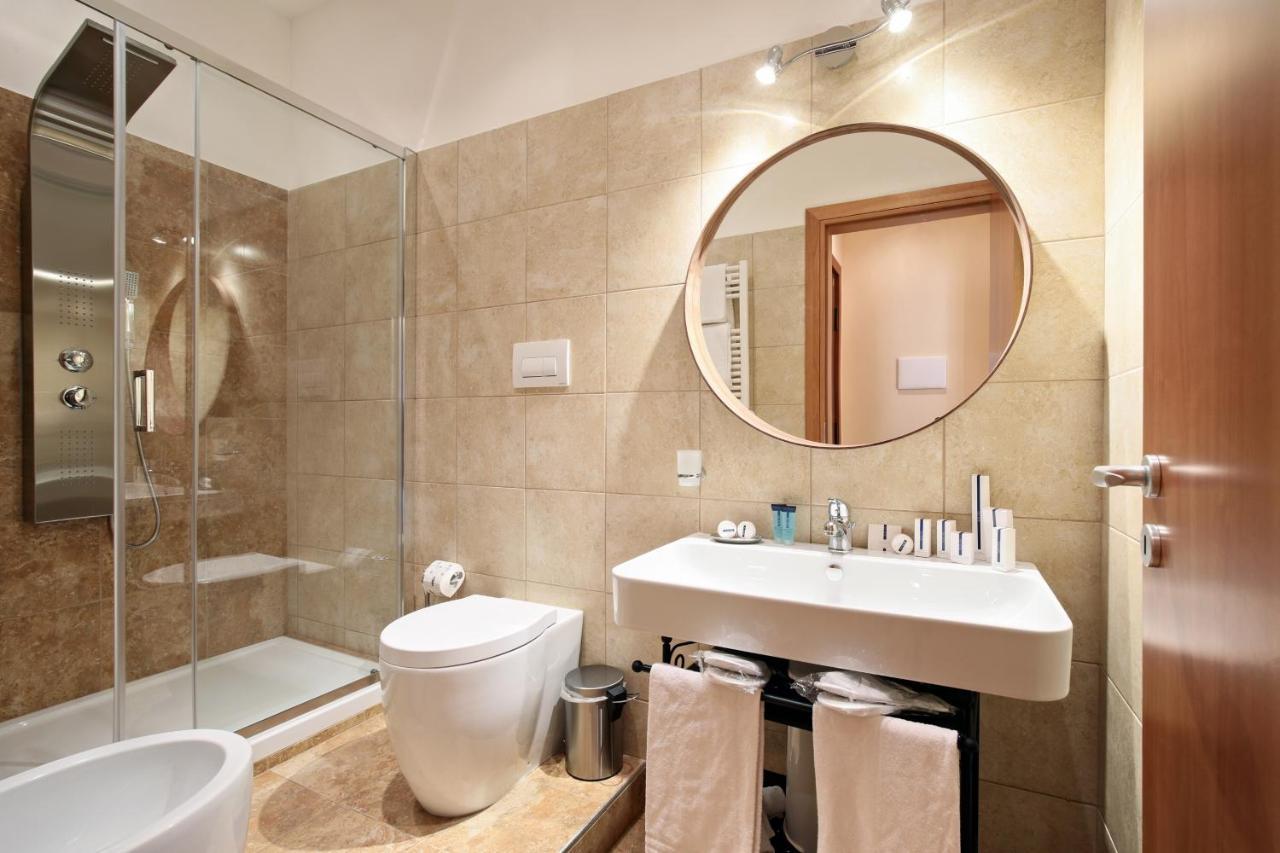 Vatican Domus Luxury Rooms Рим Екстериор снимка
